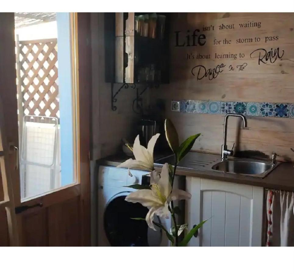 Casita Mona Y Acogedora Apartment อาลากวาส ภายนอก รูปภาพ
